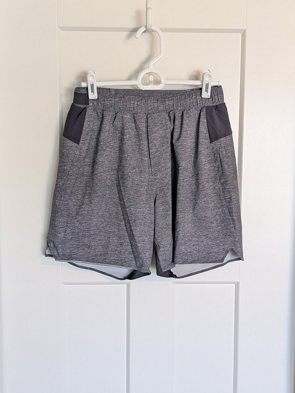 Lululemon Surge 6" Lined Running Shorts - Deep Coal Grey sz S